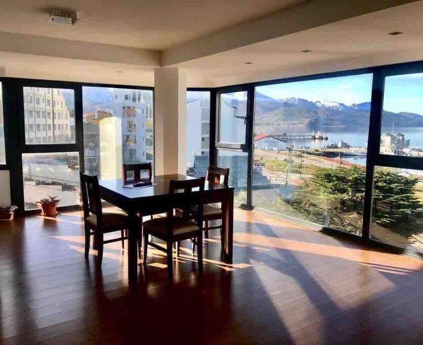 Apartamento Entero In Patagonia อูซัวยา ภายนอก รูปภาพ