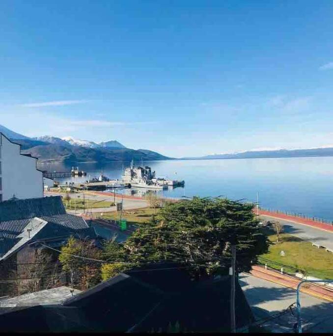 Apartamento Entero In Patagonia อูซัวยา ภายนอก รูปภาพ