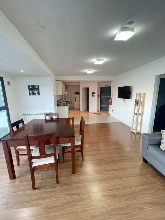 Apartamento Entero In Patagonia อูซัวยา ภายนอก รูปภาพ